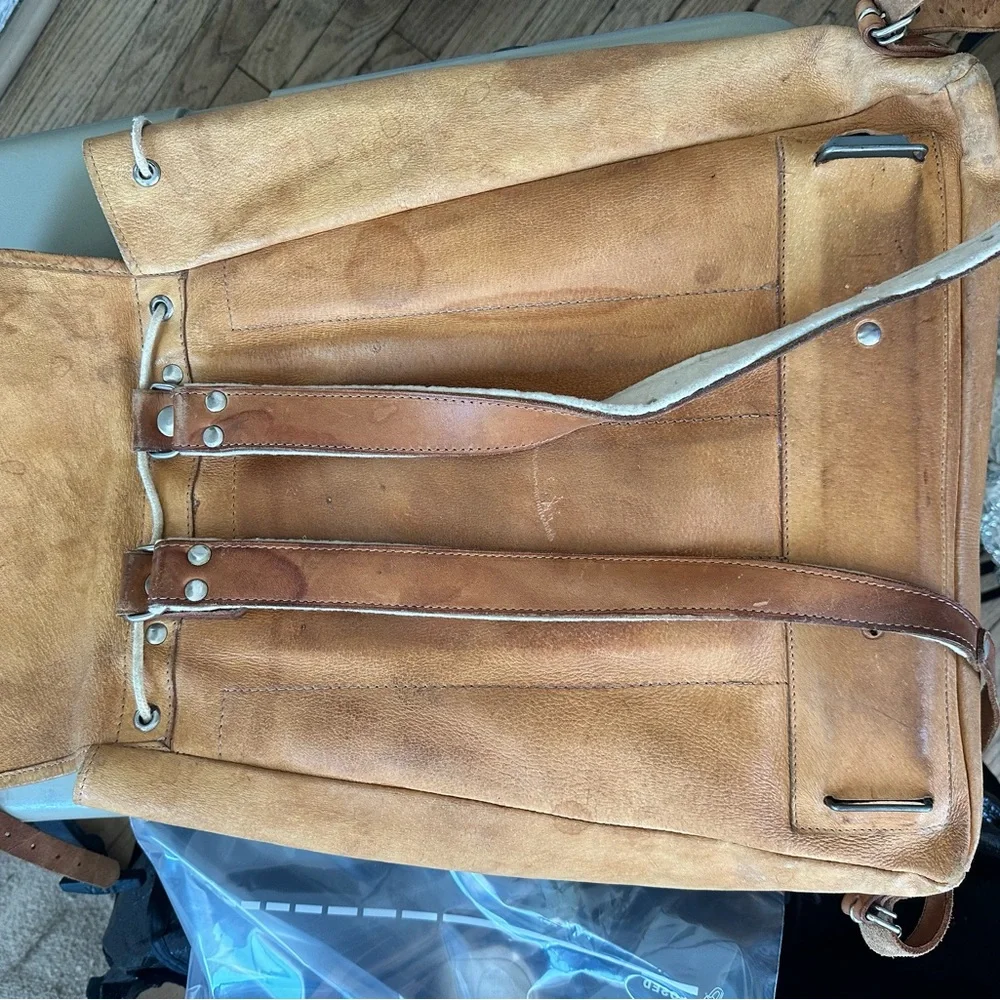 Large Tan Leather Backpack - Picture 2 of 3